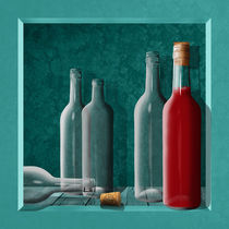 Flaschen in der Box von Monika Juengling