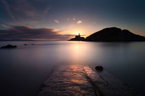 Mumbles lighthouse at dawn by Leighton Collins