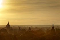 Old Bagan by Manuel Bruque