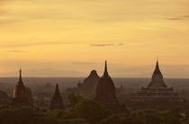 Sunrise in Old Bagan by Manuel Bruque