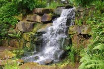 Kleiner Wasserfall von Gabi Siebenhühner