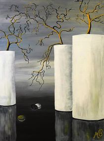 Weiße Vasen von Monika Beirer