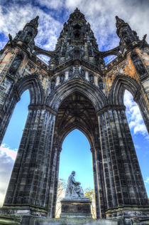The Scott Memorial Edinburgh by David Pyatt
