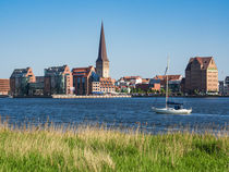 Blick über die Warnow auf die Hansestadt Rostock by Rico Ködder
