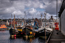 Stornaway Harbour von Colin Metcalf