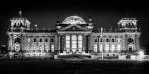 Berlin bei Nacht - Reichstag #4 by Colin Utz