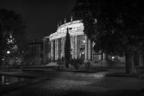 Stuttgart bei Nacht - Opernhaus #1 by Colin Utz