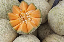 Cantaloup melons by alphashooter