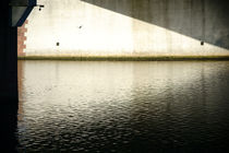 Licht unter der Brücke von Bastian  Kienitz