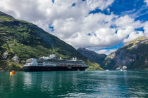 Blick auf den Geirangerfjord in Norwegen by Rico Ködder