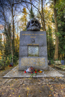 Karl Marx Memorial Statue London von David Pyatt