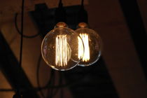 lightbulbs by stephiii