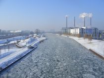 Mittellandkanal in Wolfsburg mit Kraftwerk by Jens L. Heinrich