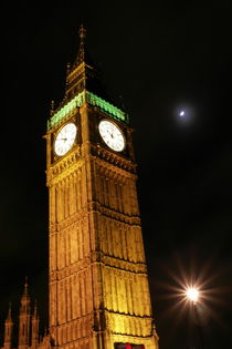 Big Ben in London by night by stephiii