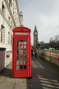 Telephone London by stephiii