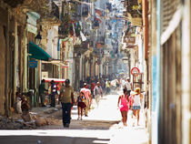Streetlife in Havanna by Jens Schneider