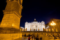 Petersplatz mit Petersdom im Vatikan, Rom von Michael Winkler