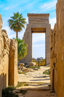 Karnak temple in Luxor, Egypt by maxal-tamor