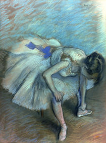 Seated Dancer, c.1881-83 von Edgar Degas