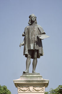 Statue of Raphael Sanzio of Urbino by Luigi Belli
