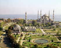 View of the Sultan Ahmet Camii built 1609-16 by Mehmet Aga