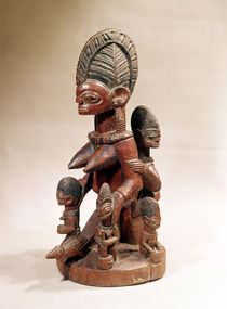 Mother and children by Yoruba Culture