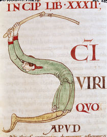 Ms 173 fol.148r Historiated initial 'S' depicting a man threshing by French School