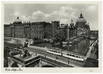 Berlin, Stadtschloss mit Kurfürstenbrücke und Dom / Fotopostkarte um 1937/38 by klassik art