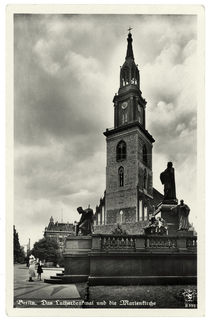 Berlin, Marienkirche und Luther-Denkmal / Fotopostkarte, um 1935 by klassik art
