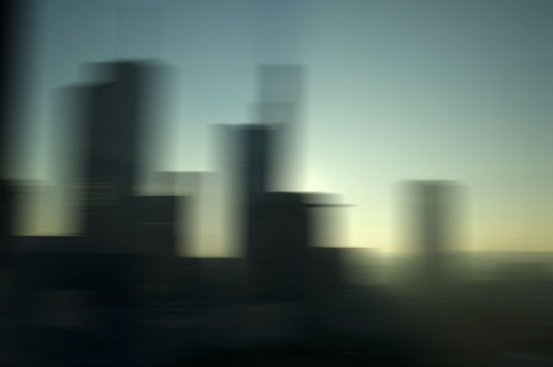 Ffm skyline gegenlicht blur 0