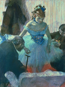 Dancer in her dressing room von Edgar Degas