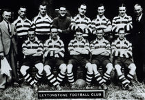 Leytonstone Football Club, c.1935 von English Photographer
