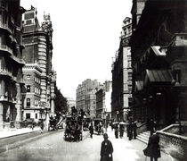 Victoria Street, London, c.1890 von English Photographer