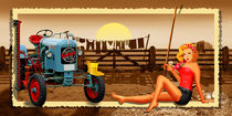 Pin Up Girl mit Oldtimer Traktor auf dem Bauernhof by Monika Juengling