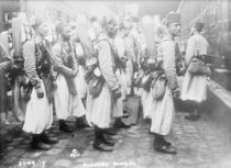 Algerian soldiers, 1914-15 by French Photographer