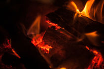 Fire / Kaminfeuer von vasa-photography