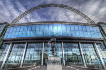 Bobby Moore Statue Wembley Stadium London von David Pyatt
