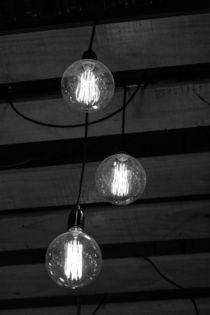 Light bulbs von stephiii