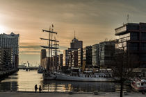 HafenCity Sonnenuntergang by fotolos