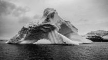 Eisberg ohne Farbe Iceberg without color by Alexander Kassler