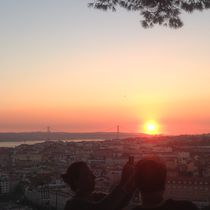 Sunset in the middle of winter in lisbon 2016 von marcossantos