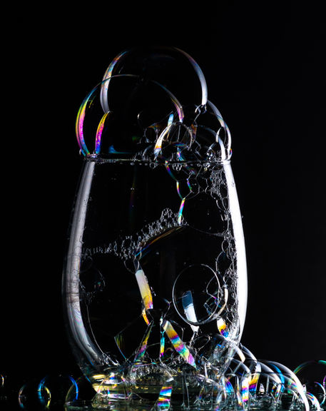 Glass-and-bubbles-3