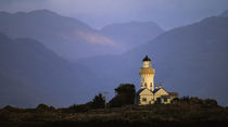Isleornsay Lighthouse by chris-drabble
