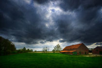 Dunkle Wolken .... von Stefan Kierek