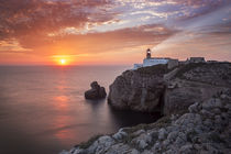 Lighthouse Sao Vicente during sunset, Sagres Portugal by Bastian Linder
