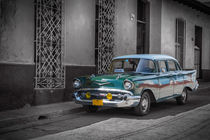 Old car in Cuba, Havanna, green colourized by Bastian Linder