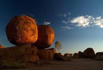 Devils Marbles in Sunset by Bastian Linder