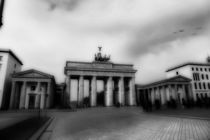 Brandenburg Gate, Berlin City Pariser Platz by hottehue
