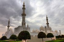 Sheikh Zayed Mosque by haike-hikes