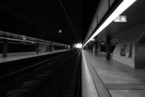 Leerer Bahnhof by nive-photography
